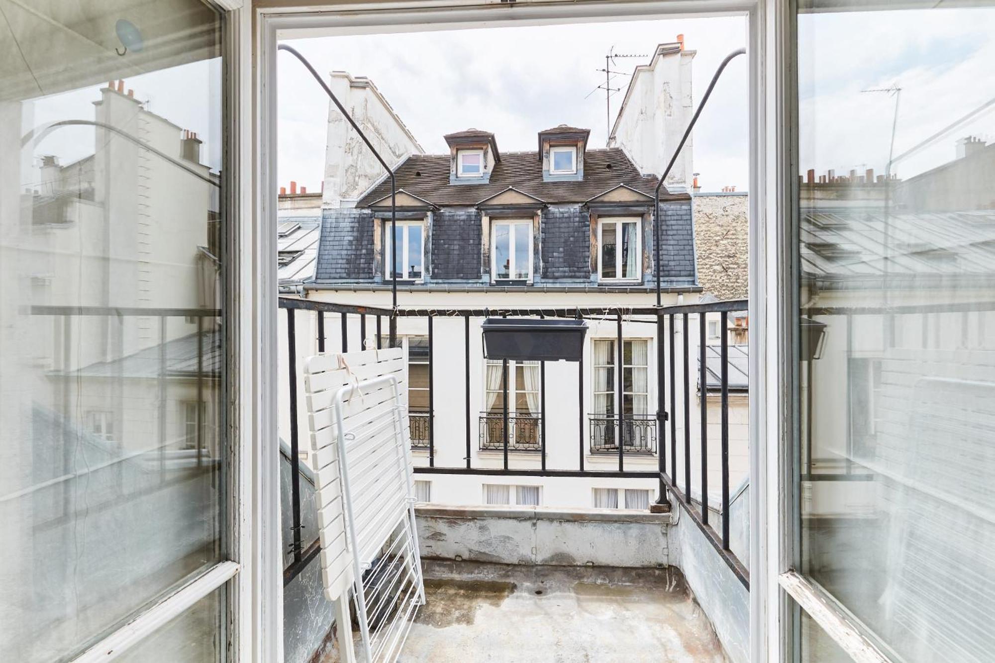 Place Des Vosges - 1Br With Balcony - Cityapartmentstay Paris Exterior foto